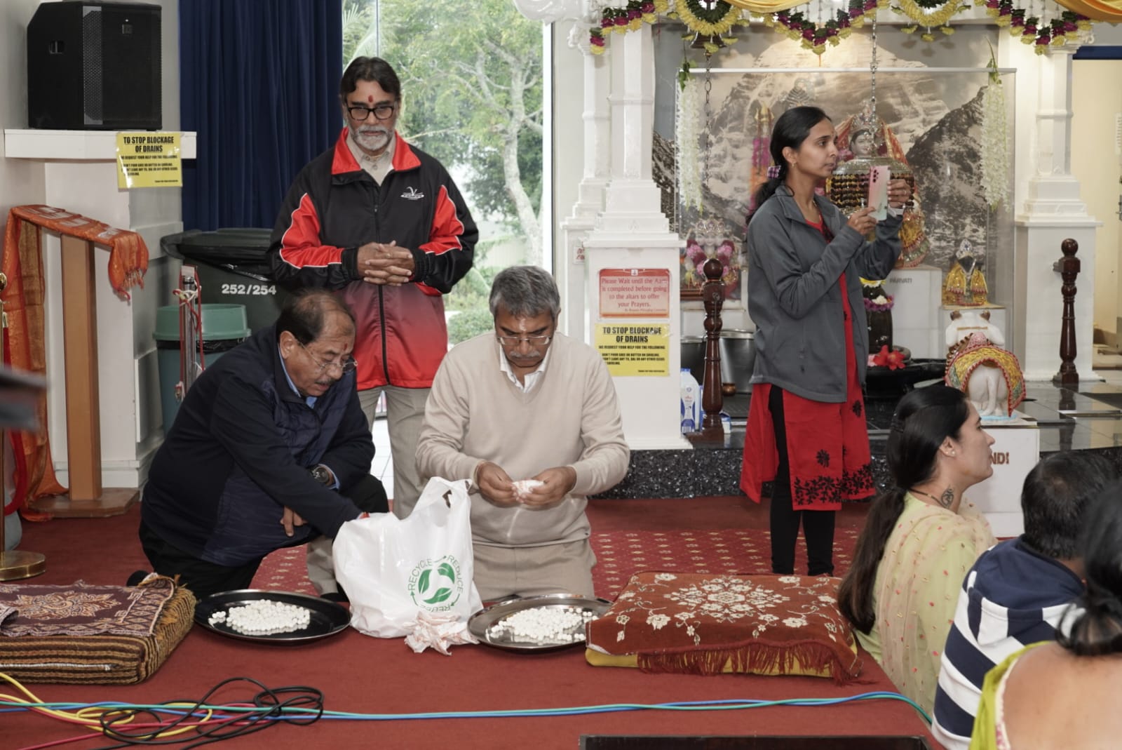 prasad distribution