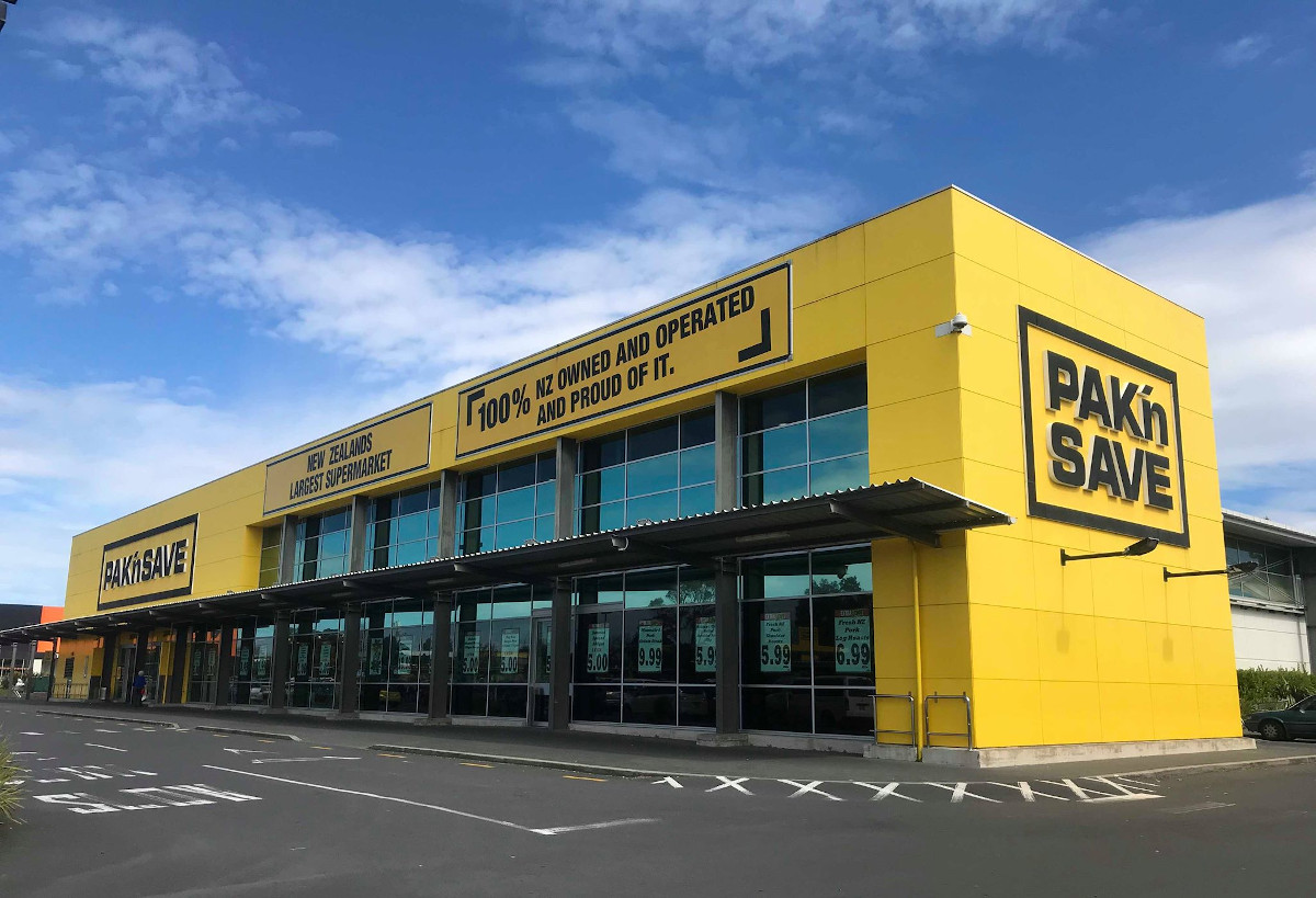 Lincoln North Store