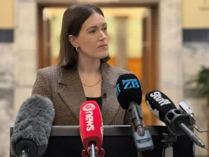 New Zealand Halts Pay Equity Claims: A Setback for Women’s Rights Sparks Outrage