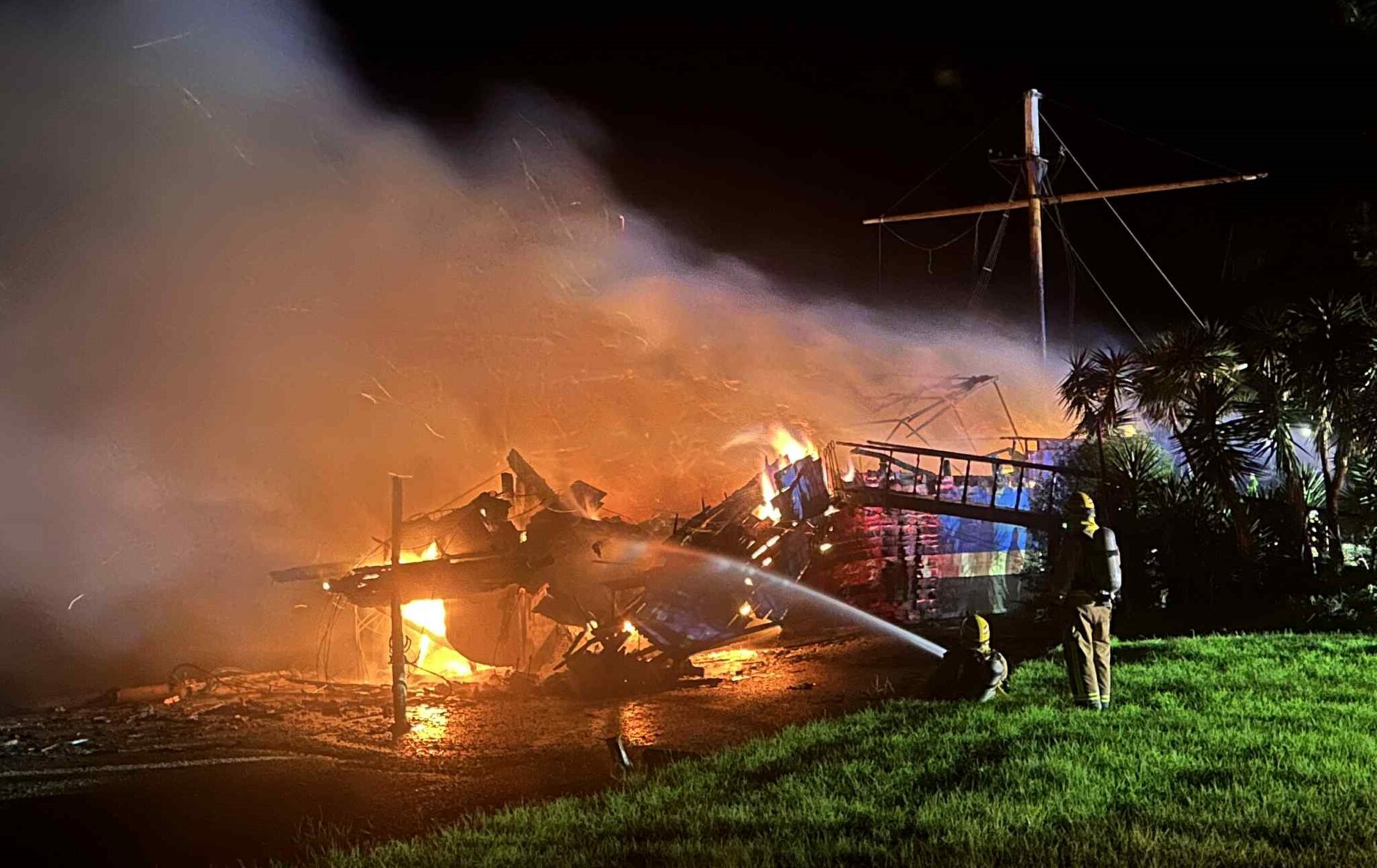 Fire Ship Pahia